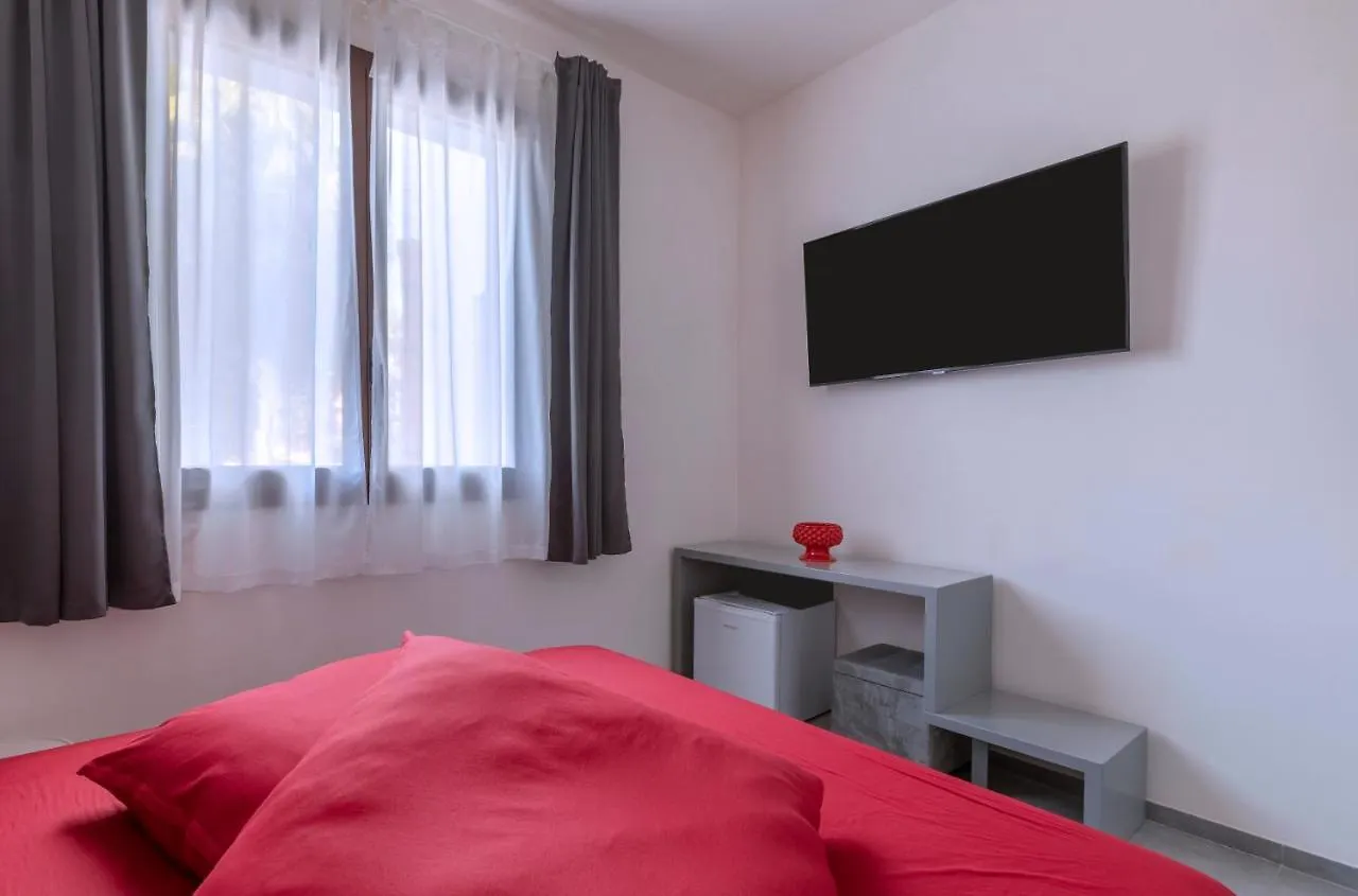 Aparthotel Casa B, Room 3 - Palm Kite Paradise, At Lagoon - Lo Stagnone Kite Spot Marsala