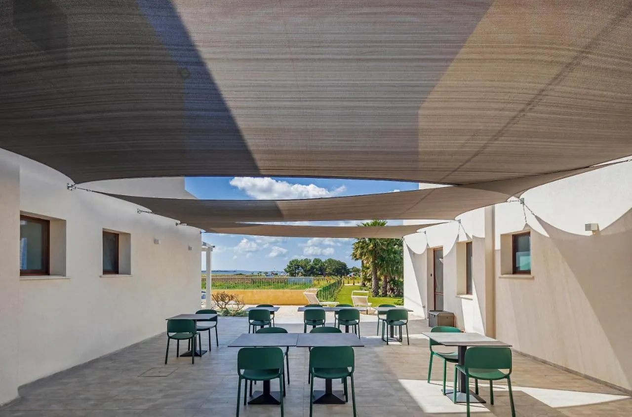 Casa B, Room 3 - Palm Kite Paradise, At Lagoon - Lo Stagnone Kite Spot Marsala Aparthotel